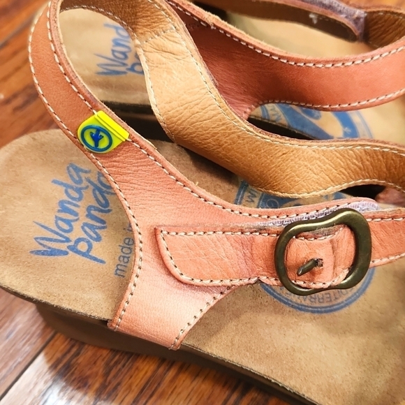 Wanda Panda Strappy Neutral Wedges - Picture 5 of 7